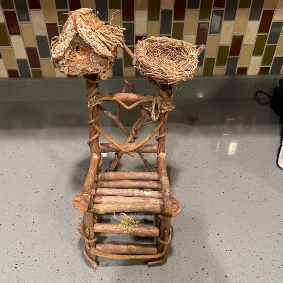 Vintage twig ornamental chair decorations with birdhouse and birds nest - Picture 7 of 7
